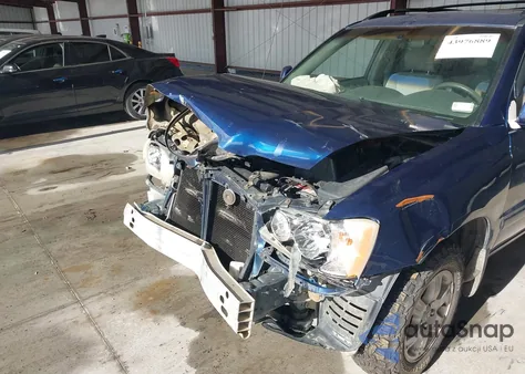 2003 Toyota Highlander from USA, damaged, VIN JTEGD21A130050945